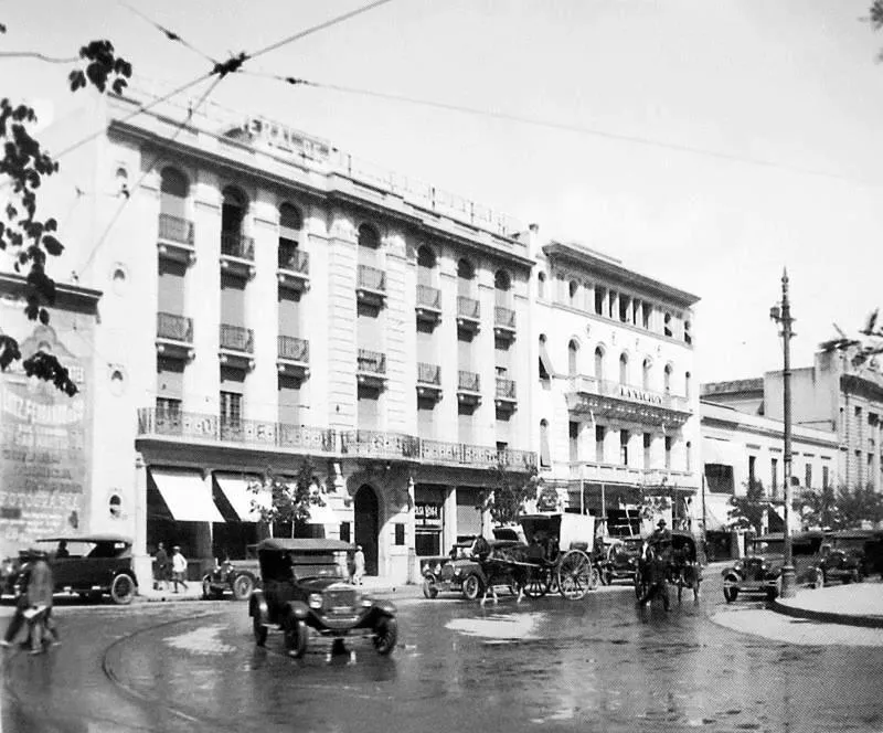 thumbnail_Teatro_Real_-_95_años_-_FACHADA_ANTIGUA