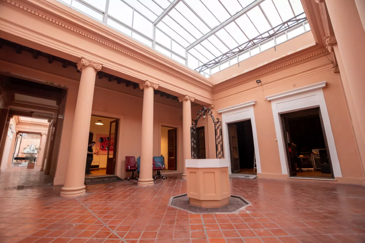 thumbnail_patio CCEC